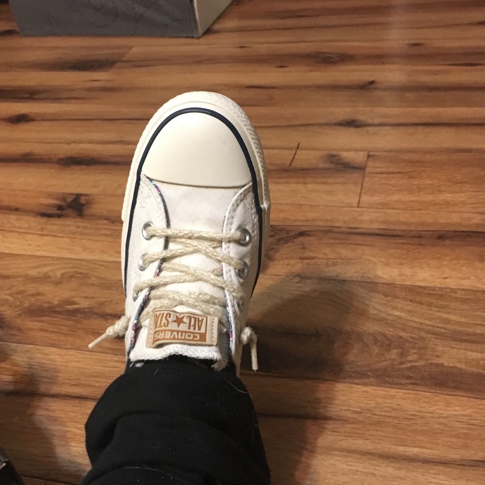 Cream converse shoes